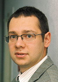 Виталий ГОРЕЛОВ, генеральный директор, Clinic365