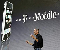 T-Mobile can sell iPhone with contract: German court
