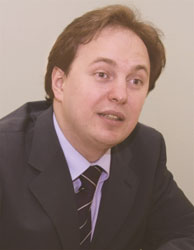Игорь Старков