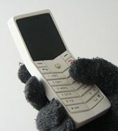 Mobile phone for cold weather climates
