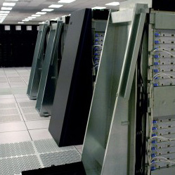 Lenovo начнет выпускать серверы по лицензии IBM