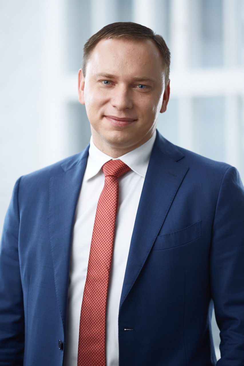 генеральный директор телефон москва. владислав курбатов генеральный директор пятерочки. генеральный директор. евгений чуканов автоваз. директор крупной фирмы.