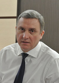 Олег Духовницкий