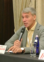 Максим  ЗУБАРЕВ, фото