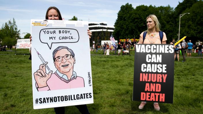 Протестующие в Вашингтоне. Май 2020 (Jason Redmond/AFP via Getty Images)