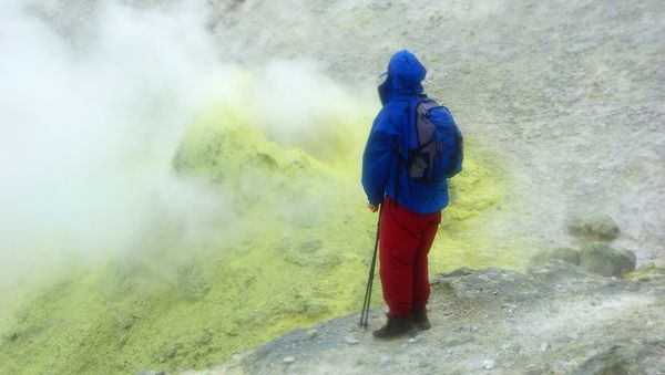 Фумарола Ревущая Фумарола Ревущая