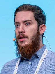 Илья КАЗНАЧЕЕВ, фото