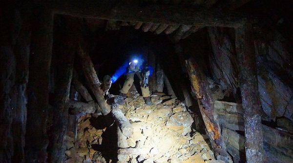 В штольне