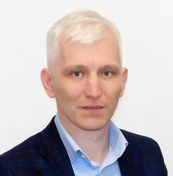 Николай  ЗУЕВ, фото