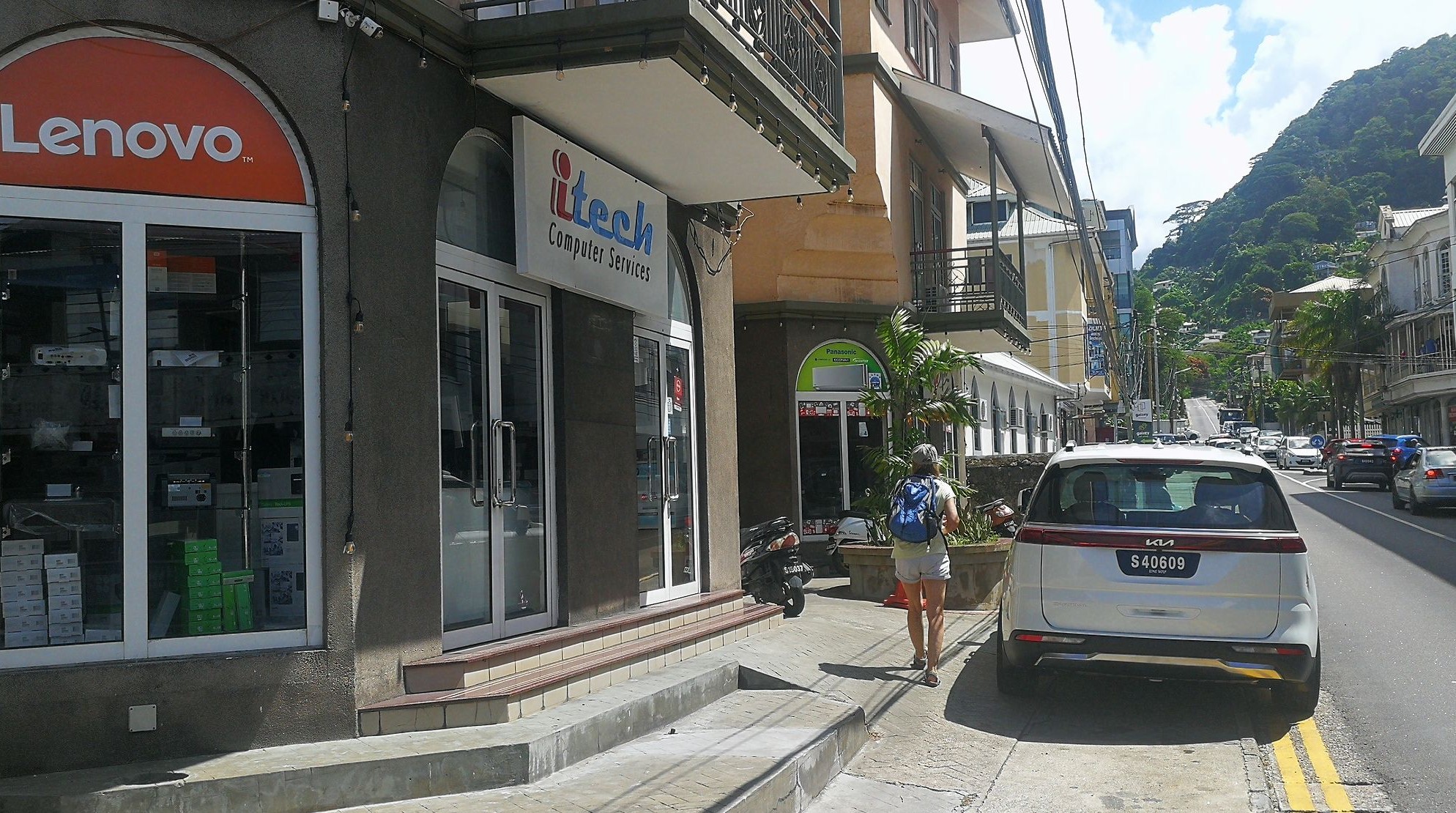 В столице заметно присутствие китайских ИТ- компаний В столице заметно присутствие китайских ИТ- компаний