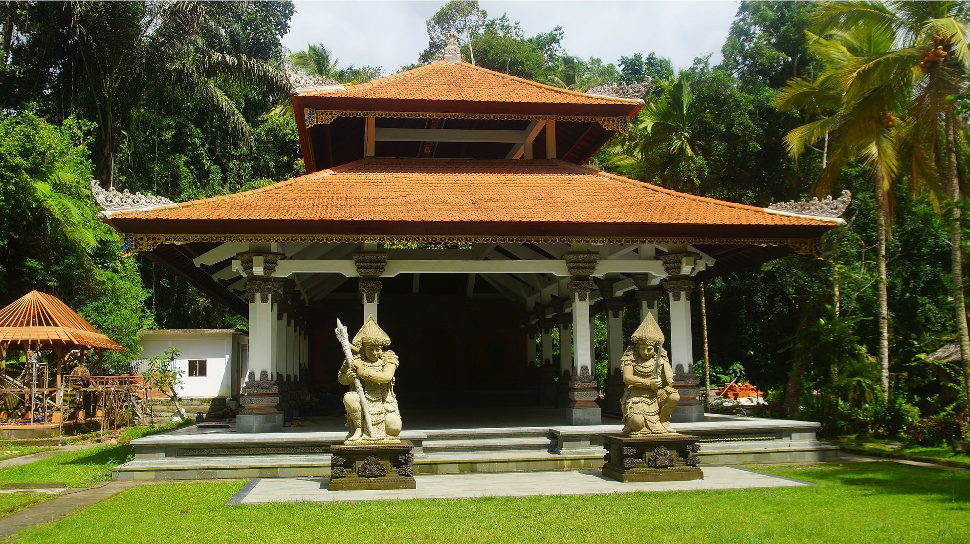 Индуистский храм