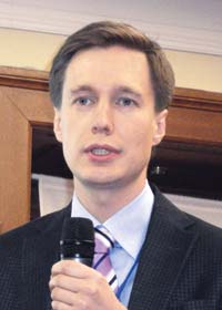 О. Коверзнев: «Энтузиазм по отношению к облакам постепенно снижается, хочется уже видеть практиков этого дела, а не только теоретиков» 