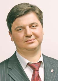 Дмитрий КОСТРОВ, заместитель директора департамента управления радиочастотами и сетями связи, Минкомсвязь