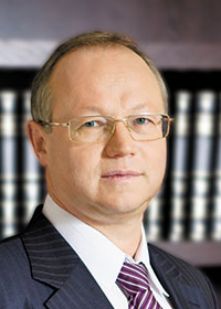 Дмитрий УСТЮЖАНИН, руководитель Департамента информационной безопасности «ВымпелКома»