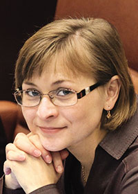 Людмила БОКОВА, председатель Комиссии Совета Федерации по развитию информационного общества.