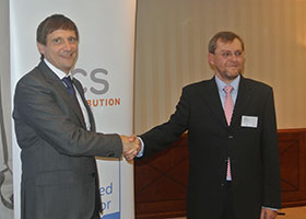 Д. Клешнин, OCS Distribution (слева) и М. Чайка, Intel