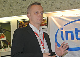 Александр Яковлев, эксперт в области систем хранения данных Fujitsu
