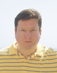 Дмитрий Владимирович КОМИССАРОВ, генеральный директор компании «ПингВин Софтвер» (Россия) и вице-президент по продуктам Mandriva S.A. (Франция)